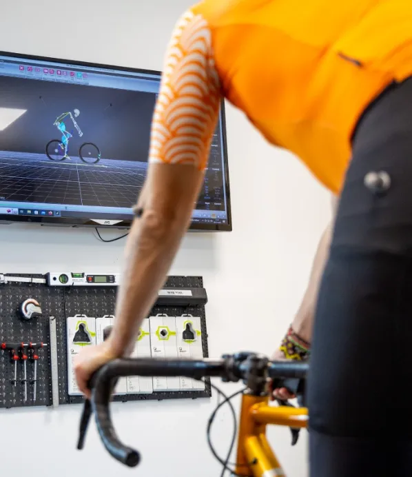 Biomecánica de la bicicleta - Clínica Juanjo Alcoz