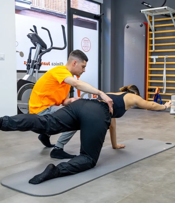 Pilates terapéutico individual - Clínica Juanjo Alcoz